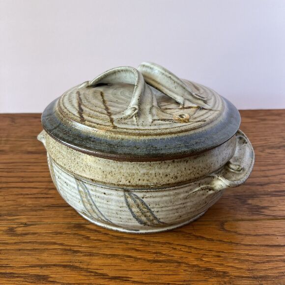 Allen Williams Art Hand Thrown Pottery Wheat Stoneware Steamer Bundt Pan Signed - Picture 2 of 15